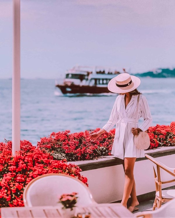 Il était une fois... L'élégance intemporelle des costumes de soirée