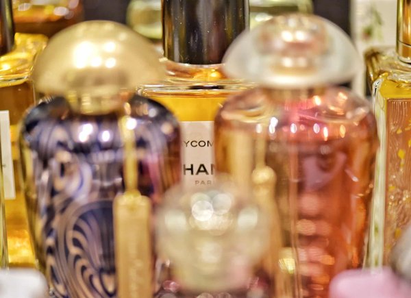 Les secrets des dupes de parfums : comment sont-ils créés ?