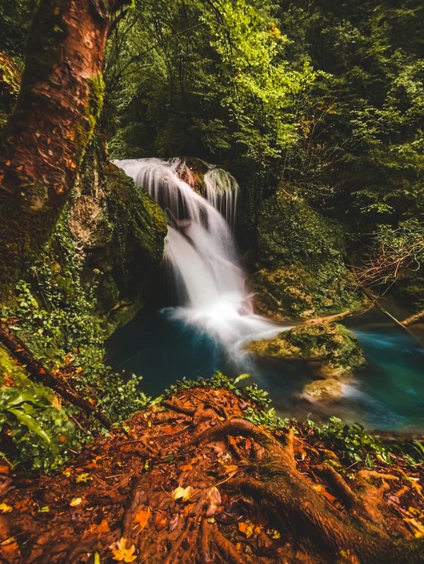 Visitez de beaux endroits avec le camping Le Nauzan.